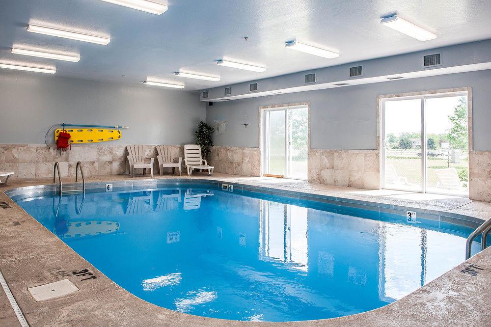 Econo Lodge Shelbyville Bagian luar foto