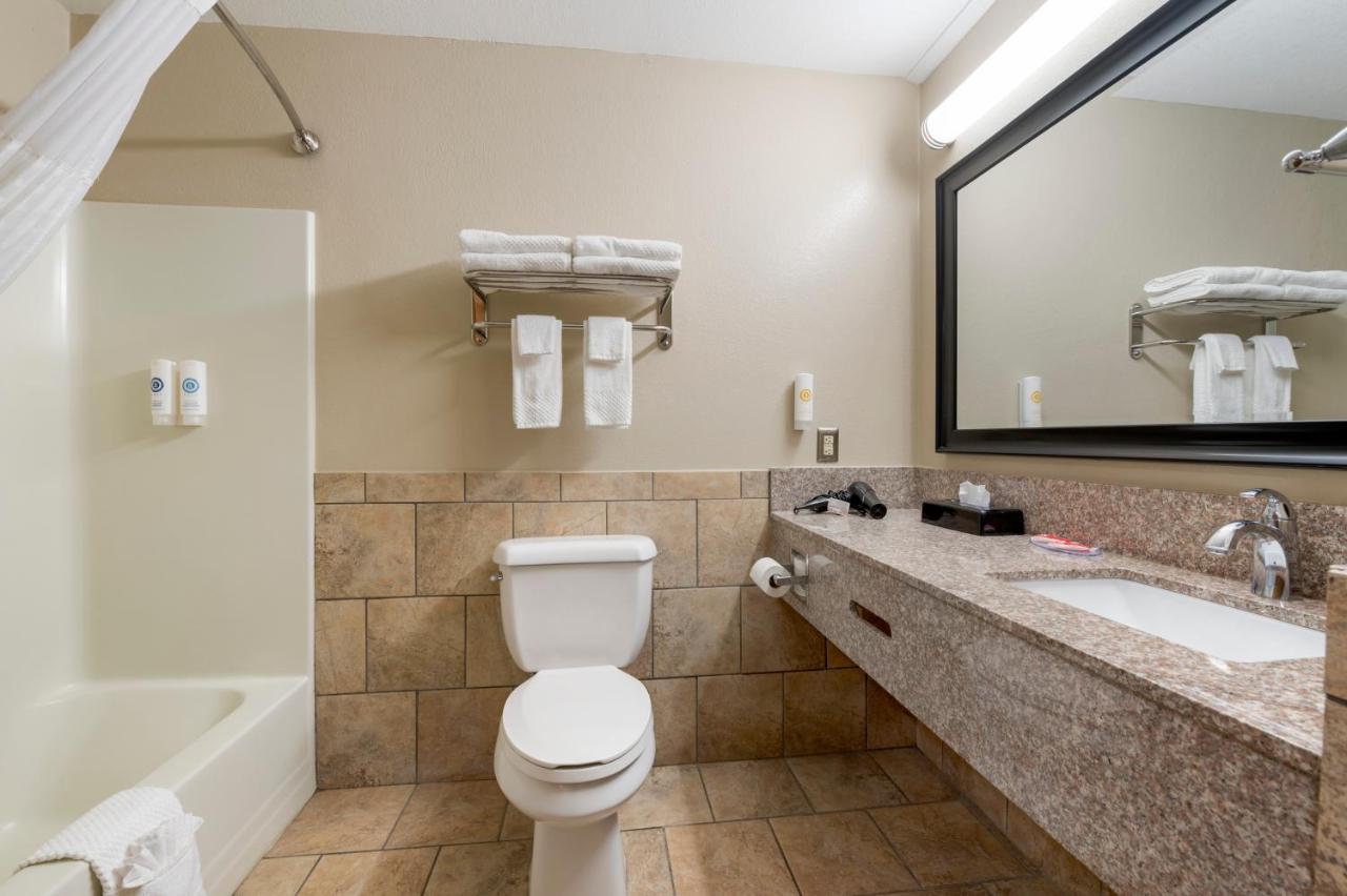 Econo Lodge Shelbyville Bagian luar foto