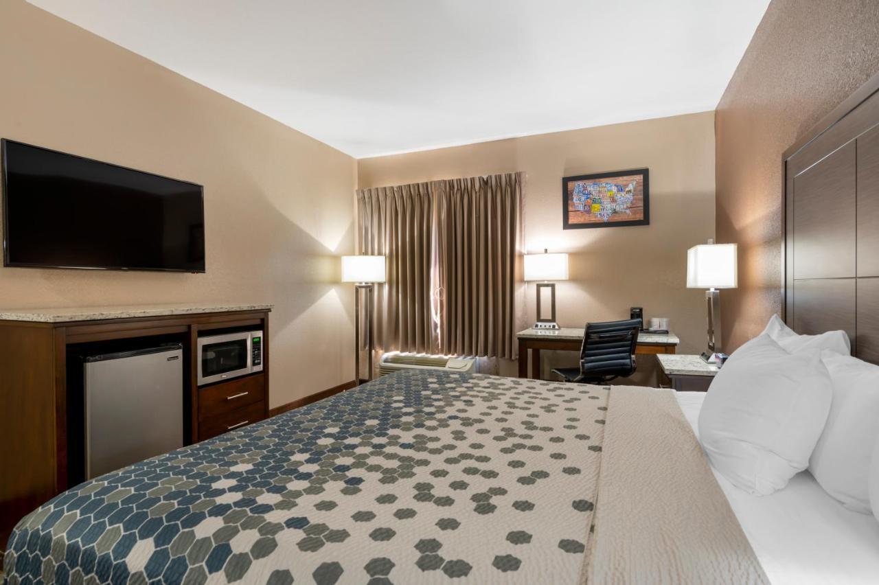 Econo Lodge Shelbyville Bagian luar foto